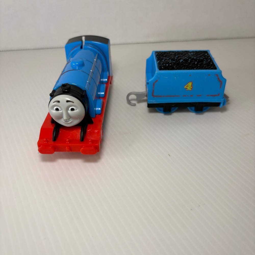 Motorized Trackmaster Thomas & Friends Train Gordon Engine w/Tender  WORKS 2013